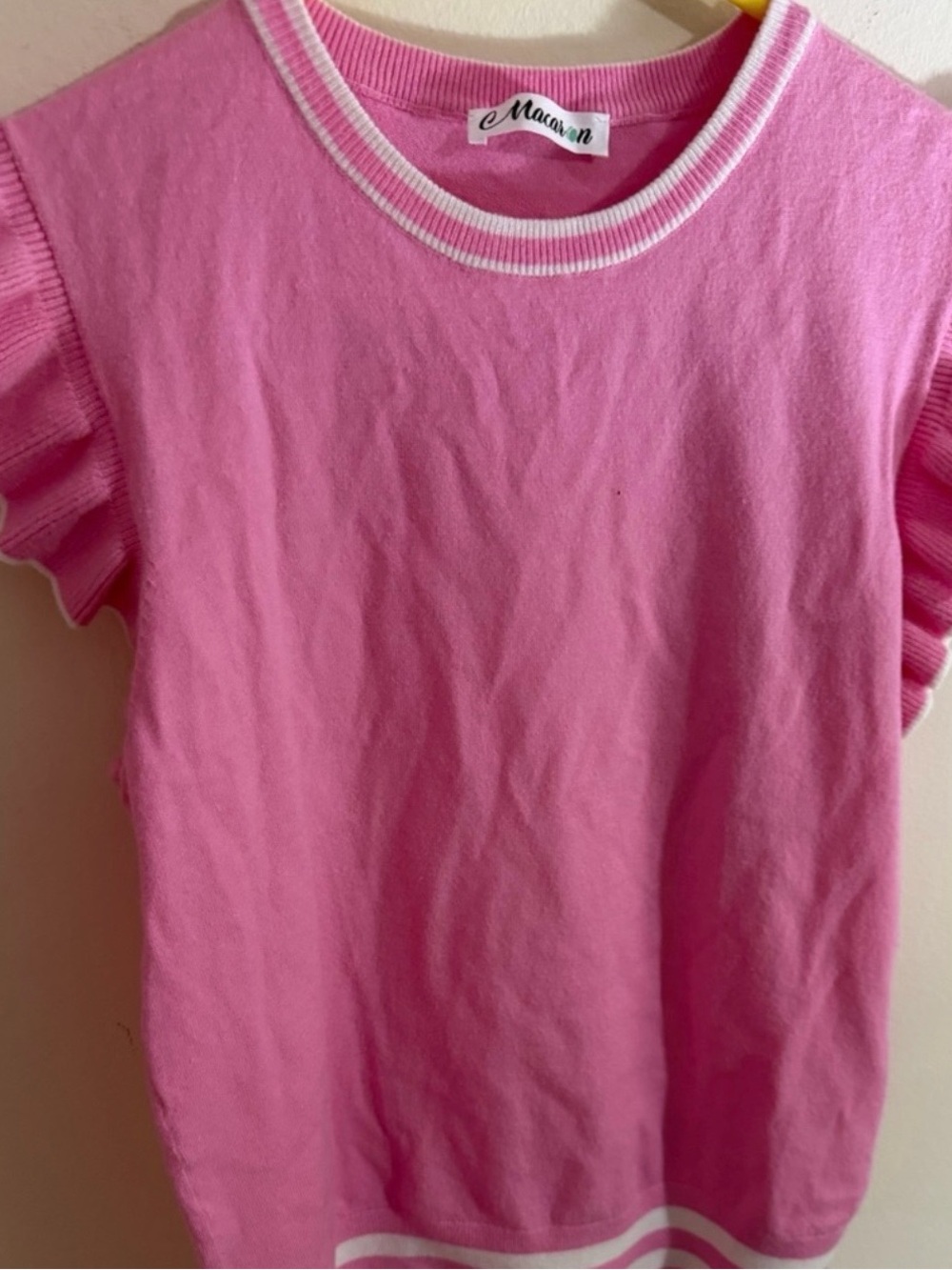 NWOT MACARON Size XL Pink Short Sleeve Sweater with Ruffle Sleeves